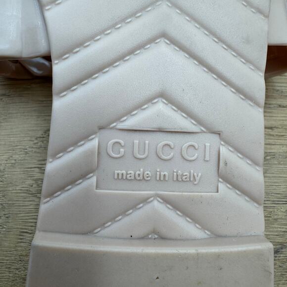 Gucci Blush Pink Jelly Chain Rubber Double Strap Slide Sandals Size 37 EU - Picture 10 of 13